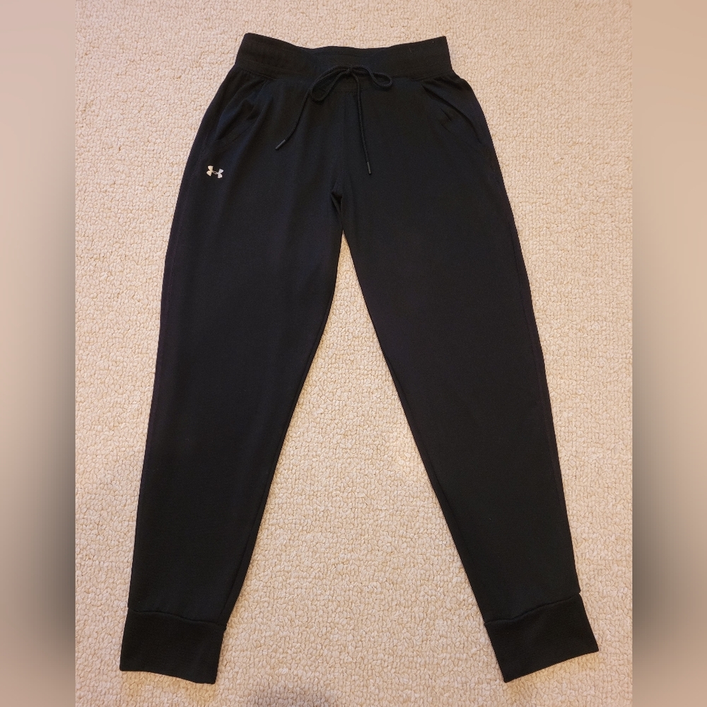 Under Armour Womens Jogger Pants XS Black Loose Heatgear with Drawstring.